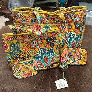 Vera Bradley Set
